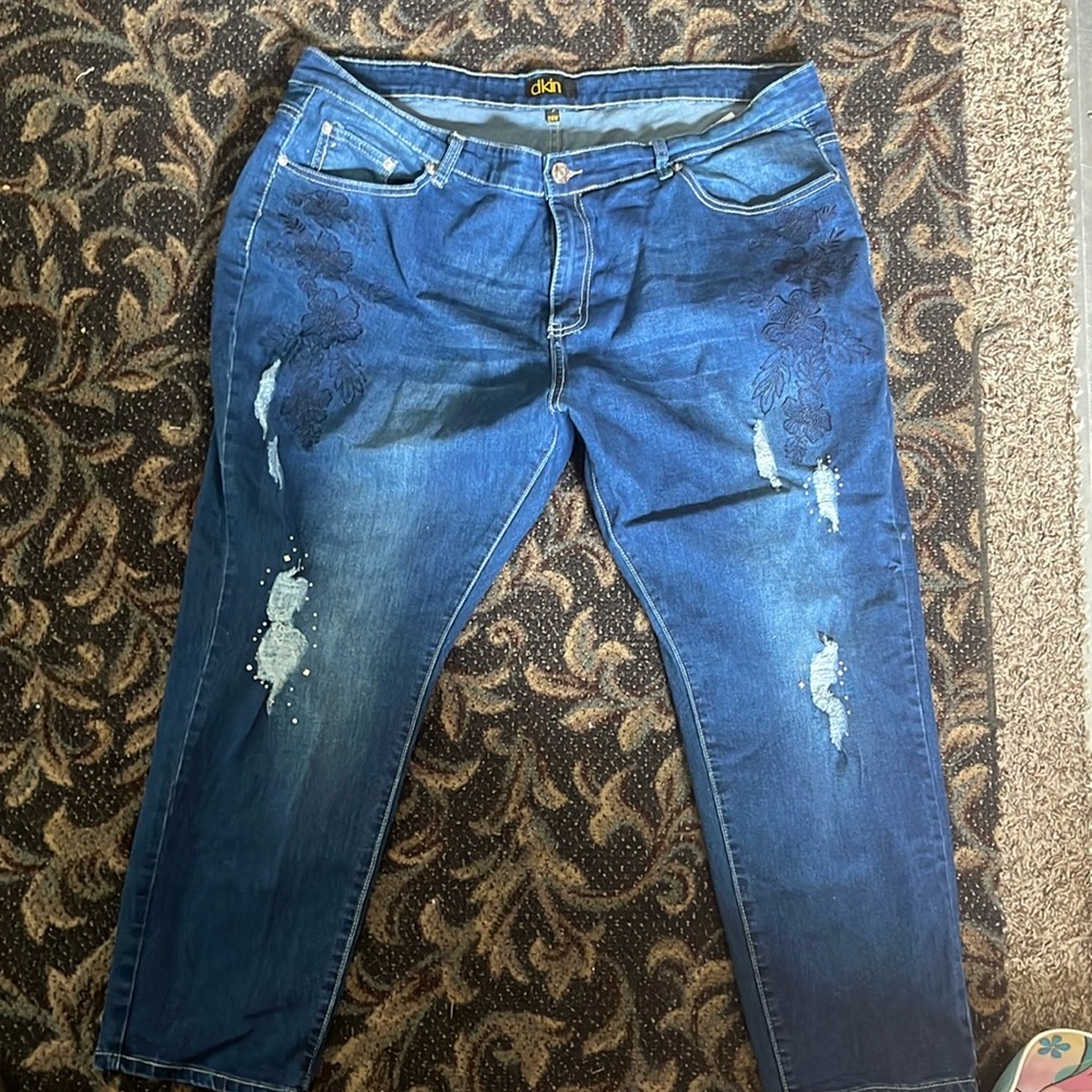 DKIN JEANS WITH DESIGN